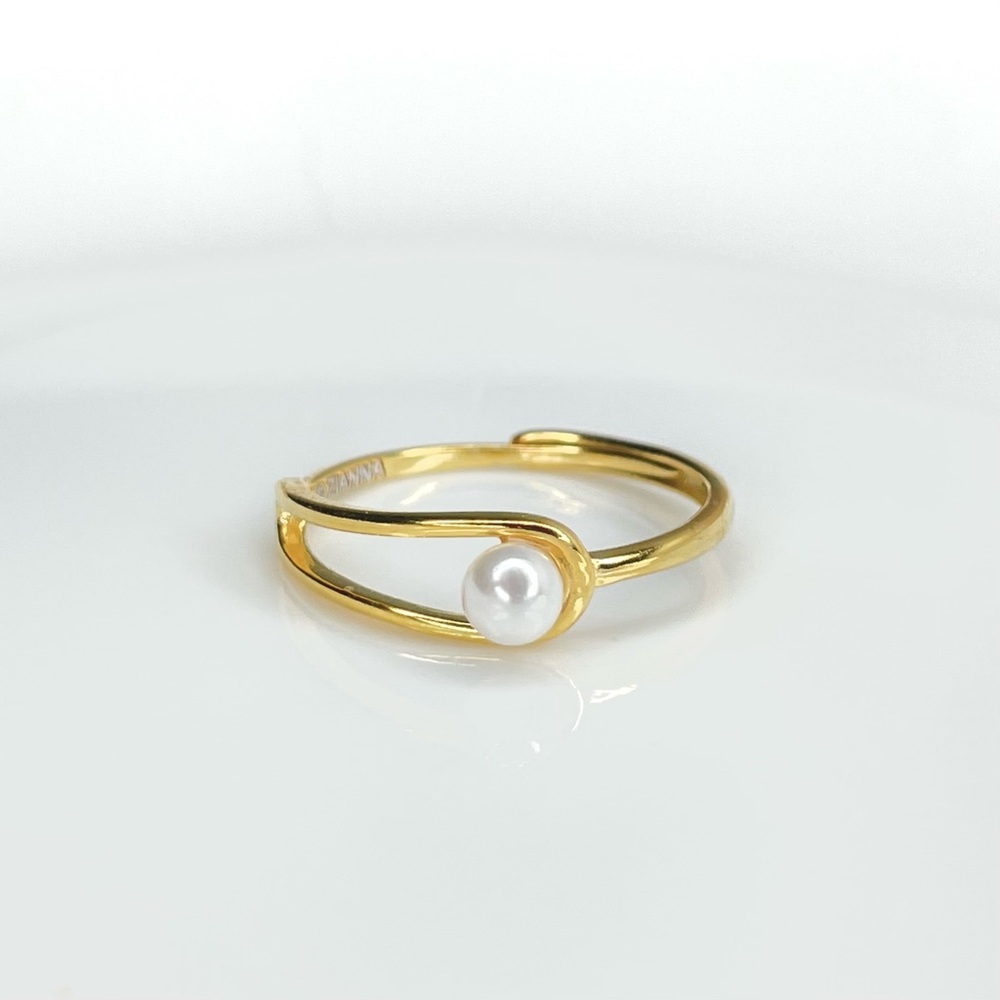 Japanese style pearl adjustable ring